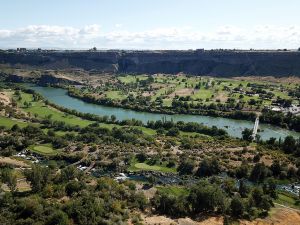 Blue Lakes Par 3s